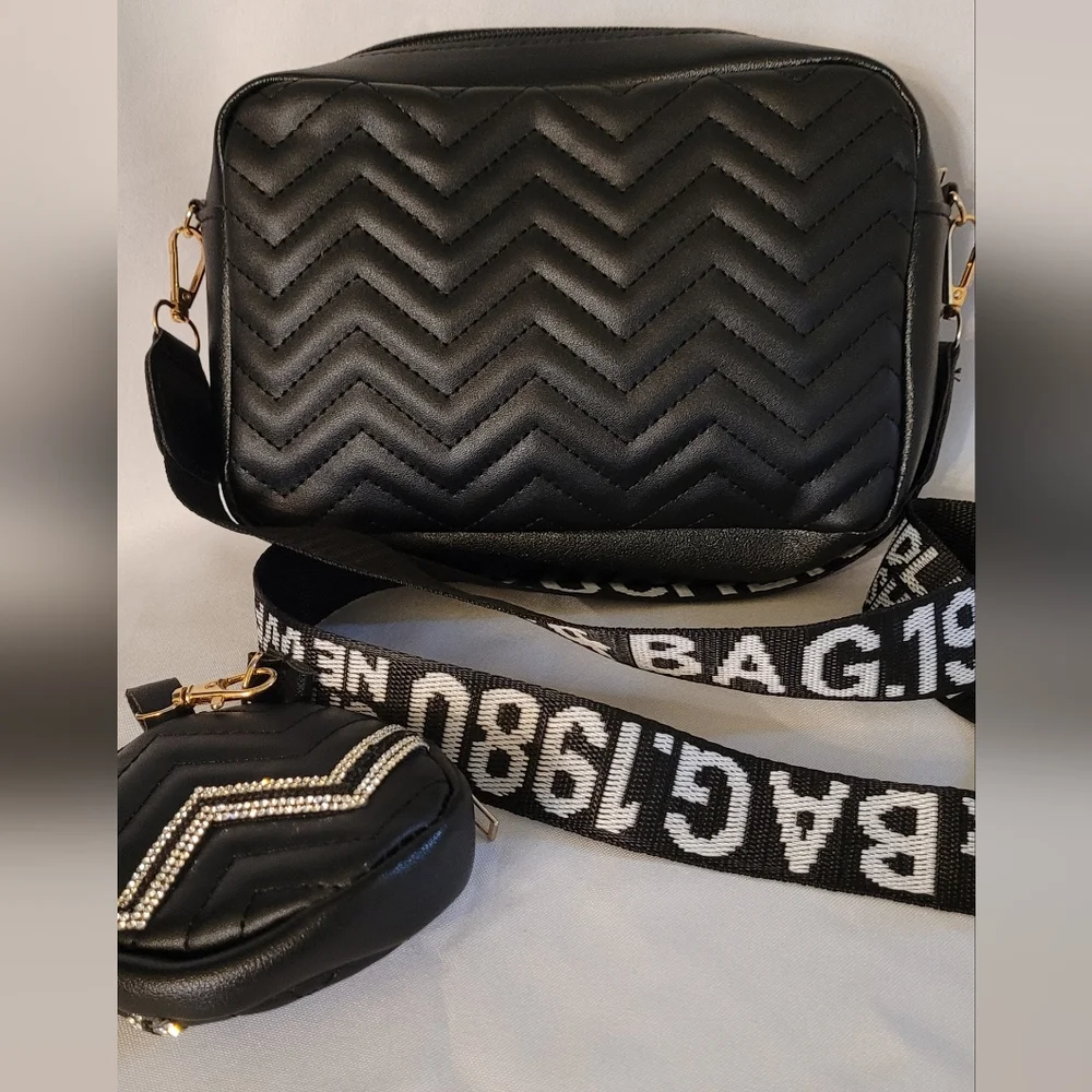 Black Quilted Crossbody Bag - Picture 2 of 3
